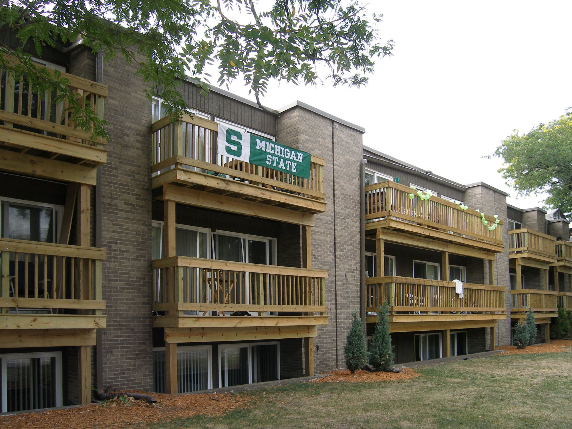 Haslett Arms Apartments Apartments in East Lansing, MI